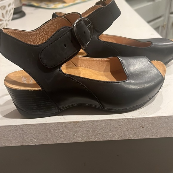 Dansko Tiana black leather sandals size 37 - Picture 6 of 6